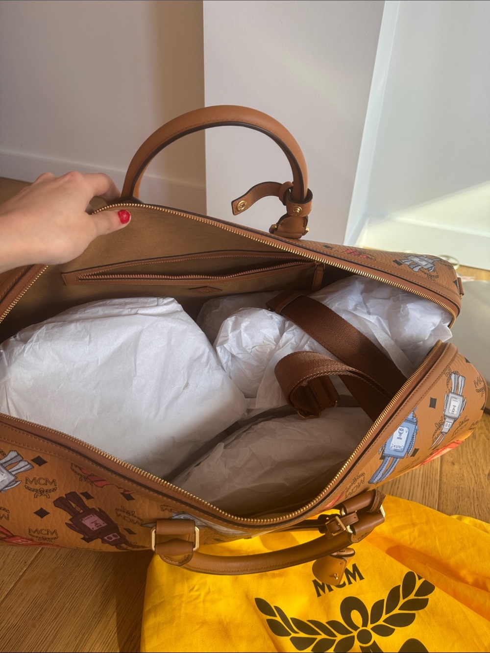 Brand New MCM Cognac Visetos Weekender with Multicolor Perfume Bottle Print. - Picture 4 of 7